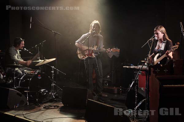 THE LOW ANTHEM - 2009-09-26 - PARIS - La Maroquinerie - 